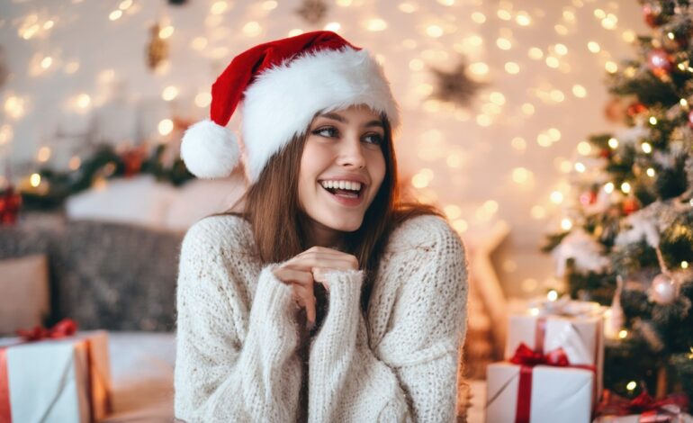 Best Christmas Gifts for Girlfriend: Thoughtful Gift Ideas She’ll Love